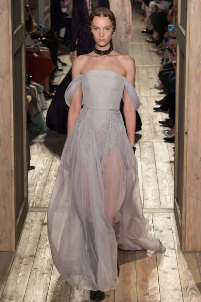 Look 36